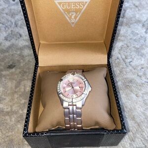 GUESS WATERPROOF 100m Watch Rose Pink New U11643L1